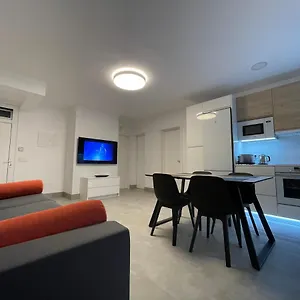  Apartment Izaro Atico De Lujo Cerca De Playa Dorada